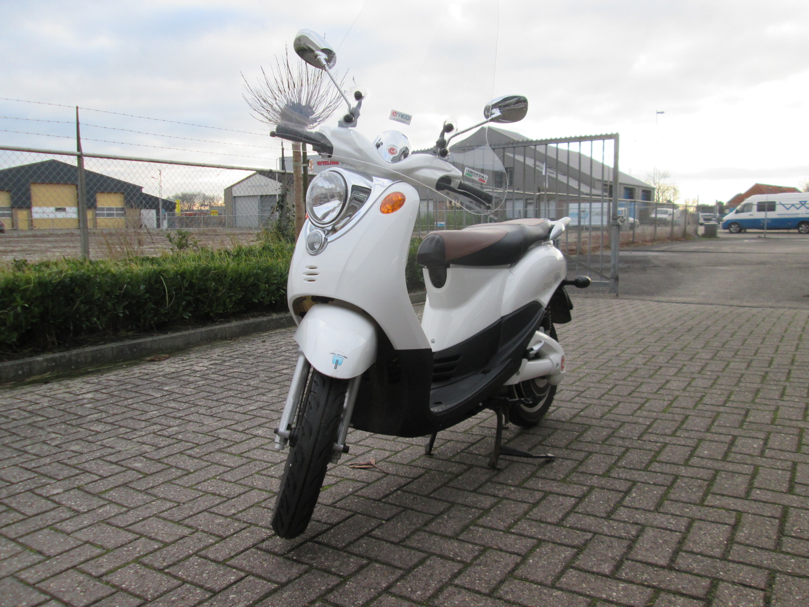 Tweedehands scooters - IJsselmotoren Scooters \u0026 Tweewielers IJsselmuiden